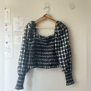 ｛H&M｝plaid princess long-sleeved top with square neck, Size S